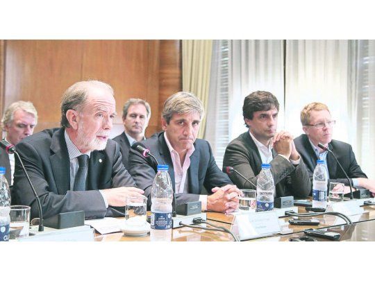 apuesta. González Fraga, Caputo, Lacunza y Curuchet, ayer en la conferencia de prensa.