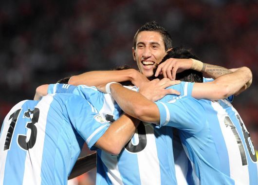 Argentina vivió otra fiesta en las Eliminatorias y se consolida en la punta.