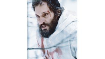 Por más despareja, extraña o pretenciosa que pueda parecer, «Essential Killing» es una fiesta para los amantes del buen cine.