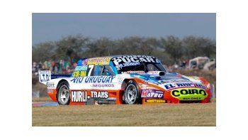 Ugalde logró la pole en Río Hondo