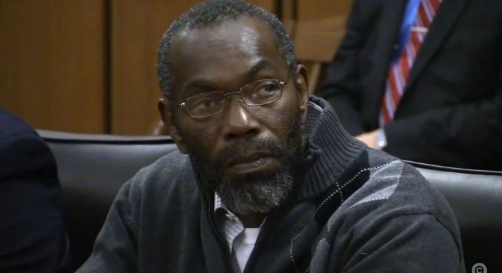 Ricky Jackson fue condenado por un falso testimonio pero la justicia aceptó el erro y lo indemnizó con millones Ricky Jackson fue condenado por un falso testimonio pero la justicia aceptó el erro y lo indemnizó con millones