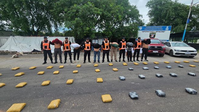 El cargamento de marihuana fue detectado durante un control policial en el puesto fronterizo de 7 de Abril, uno de los puntos clave de vigilancia en el noreste de Tucumán.