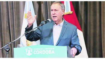 Letra. “Los candidatos a gobernador y vice podrán serlo simultáneamente a legisladores por distrito único”, dice el texto que promueve Schiaretti.