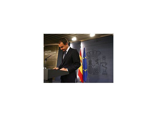 José Luis Rodríguez Zapatero criticó el comunicado de ETA desde el Palacio de La Moncloa