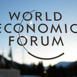 Larry Fink sugirió posibles sedes para el futuro del foro. Larry Fink sugirió posibles sedes para el futuro del foro.