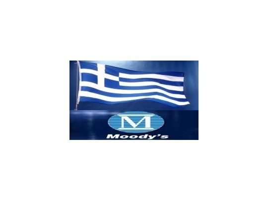 Nuevo golpe de las calificadoras a Grecia: Moodys le volvió a recortar la nota de la deuda