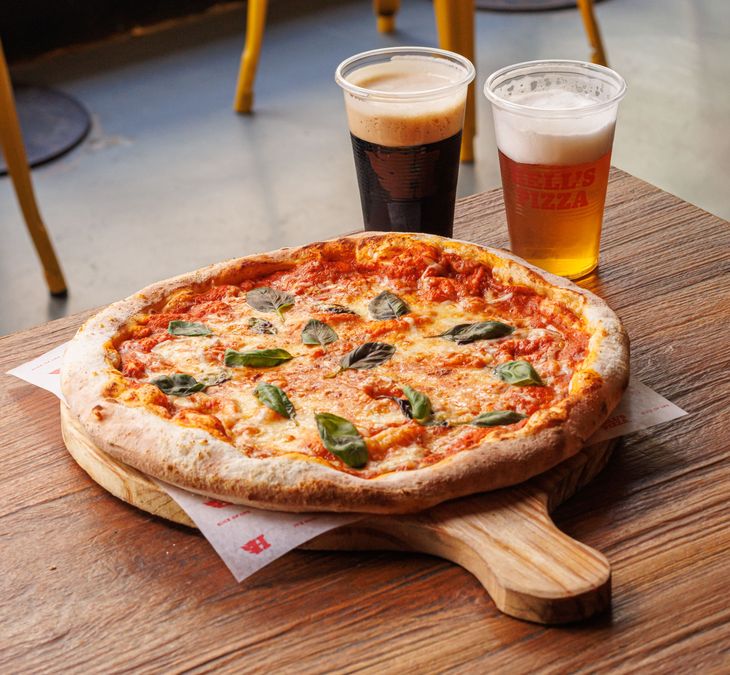 Hell´s Pizza. Hell´s Pizza.