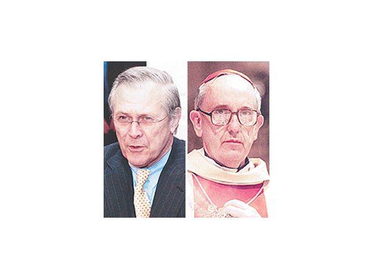 Donald Rumsfeld y Jorge Bergoglio