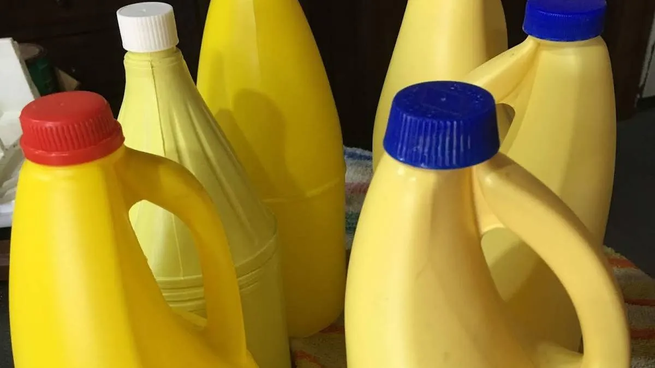 ANMAT prohibió una marca de lavandina, cosméticos y equipos estéticos