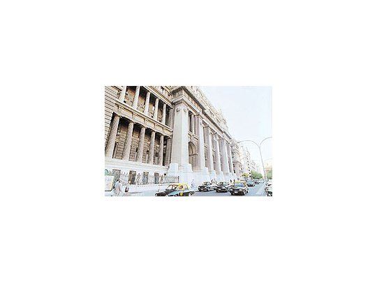 El kirchnerismo se entusiasma también con el control de los abogados. En abril habrá elecciones en el Colegio Público de la Capital y en octubre se elegirán los letrados consejeros que irán al Consejo de la Magistratura.