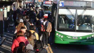 subsidios al transporte: el gobierno bonaerense presentara un proyecto de ley para reestituirlos