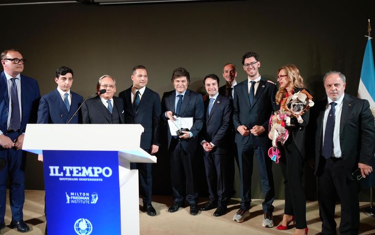 Javier recibió el premio 