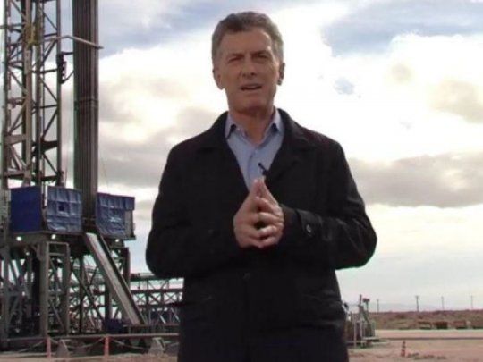 Macri Vaca Muerta.jpg