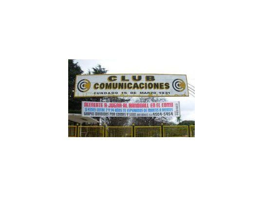 La comisión de seguimiento del Club Comunicaciones emitió un despacho mediante el cual propone que la ciudad pague la deuda de 10 millones de pesos de la quiebra y que se llame a licitación para la construcción de un estadio cubierto.