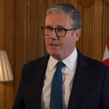 El Primer Ministro del Reino Unido, Keir Starmer, afirmó que EEUU no puede dictar cómo otros deben gestionar sus asuntos” en torno a la guerra de Medio Oriente. El Primer Ministro del Reino Unido, Keir Starmer, afirmó que EEUU no puede dictar cómo otros deben gestionar sus asuntos” en torno a la guerra de Medio Oriente.