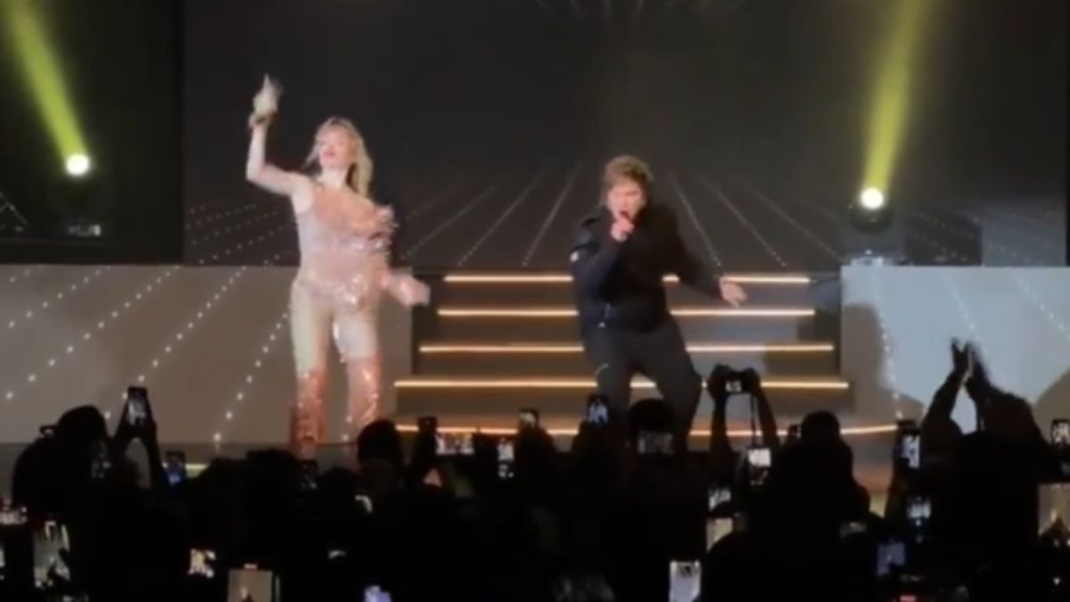 Javier Milei cant� en el show de F�tima Florez y ya cierra la Derecha Fest