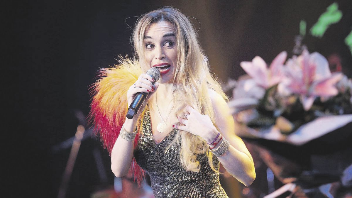 Bad moment for Fátima Florez: a woman died in the middle of the performance and had to suspend the show