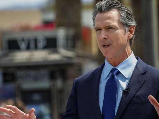 Gavin Newsom adelantó que denunciará a Donald Trump por la intervención de la Guardia Nacional en las protestas en Los Ángeles.