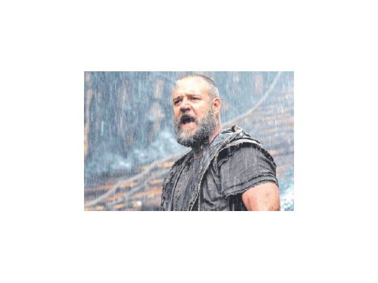 Russell Crowe, de gladiador a Noé en la producción bíblica no convencional, que fue prohibida en cuatro países musulmanes. El actor está empeñado en que Francisco bendiga el film.
