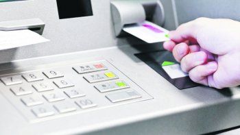 En los casos en que se requiera dinero en efectivo, habrá recarga de cajeros automáticos.