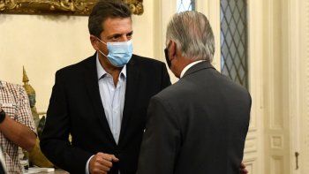 Sergio Massa en diálogo con Daniel Funes de Rioja, representante de la UIA&nbsp;