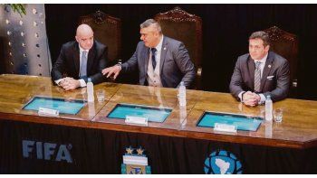 Infantino pasó a apoyar