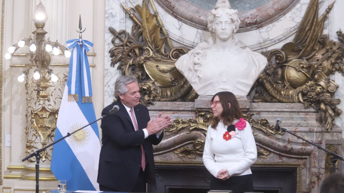 Batakis assumed, ratified the program and focused on fiscal order