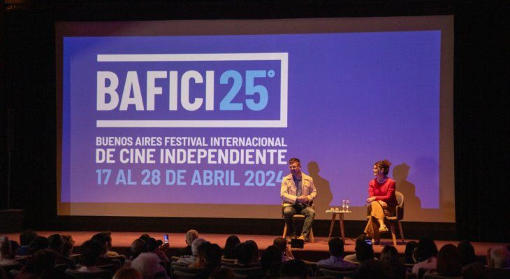 La ministra de Cultura de la Ciudad Gabriela Ricardes junto a Javier Porta Fouz, el director artístico del BAFICI. La ministra de Cultura de la Ciudad Gabriela Ricardes junto a Javier Porta Fouz, el director artístico del BAFICI.