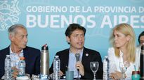 Axel Kicillof se reunió con intendentes en la Costa Atlántica.