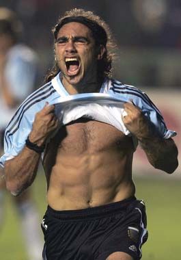 Pasión. Sorín jugó 2 Mundiales para la Selección argentina y en uno de ellos fue el capitán.