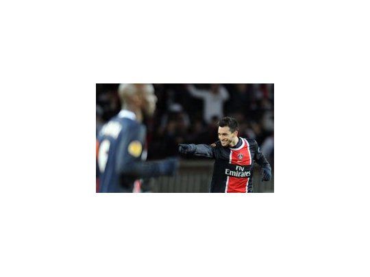 Grito atragantado. Javier Pastore gritó en París pero no pudo festejar.