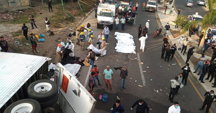Desesperación por llegar a EEUU: 53 migrantes mueren en accidente en México