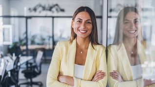 Las convocatorias de estos dos programas de liderazgo femenino permanecerán abiertas hasta el 15 de marzo para Santander W50 y hasta el 6 de abril para Emerging Leaders.