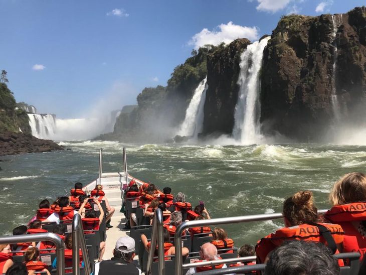 Devil's throat, Iguazu cataracts, Argentina. Devil's throat, Iguazu cataracts, Argentina.