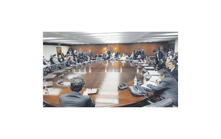 ámbito.com | Plenario. En el seno del Consejo de la Magistratura ponen en duda que el oficialismo cuente con los votos para iniciar un juicio político a un juez por su actuación. Ninguno de los representantes de los magistrados lo avalará.