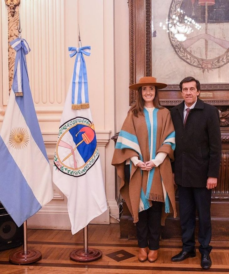 Villarruel se reunió con Carlos Sadir, gobernador de Jujuy. Villarruel se reunió con Carlos Sadir, gobernador de Jujuy.