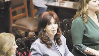 Anses. Cristina Kirchner debía cobrar un retractivo millonario por el período en el que se mantuvo suspendido el pago de una de sus dos asignaciones vitalicias.