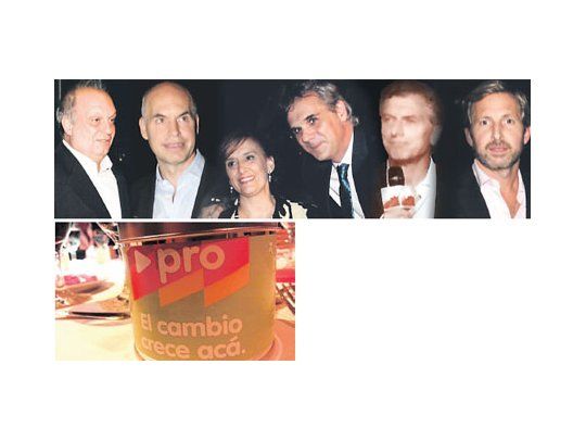 Rostros de la cena de anoche en La Rural, en la que se recaudaron fondos con aportes de empresarios: Hernán Lombardi, Horacio Rodríguez Larreta, Gabriela Michetti, Cristian Ritondo y  Rogelio Frigerio. En cada mesa había una lata con  semillas de acacia con la leyenda “El cambio crece acá” y tenía las instrucciones para la huerta privada de los invitados. Una fineza macrista.
