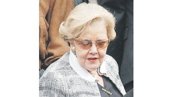 Pesar por muerte de exesposa de Alfonsín