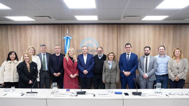 Intendentes de todo el país se reunieron en el Congreso.