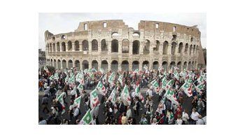 Italia: Multitudinaria marcha contra Berlusconi