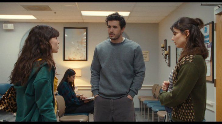 Con un elenco sólido y una historia impredecible, esta producción es una de las mejores opciones del catálogo actual. Con un elenco sólido y una historia impredecible, esta producción es una de las mejores opciones del catálogo actual.