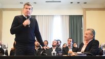 El candidato al Senado, Pedro Bordaberry, y el exprecandidato presidencial Gabriel Gurméndez.