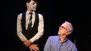 Martín Pavlovsky y Juan Manuel Correa presentan un cruce de archivo, ficción y autoficción sobre el vínculo padre-hijo. Martín Pavlovsky y Juan Manuel Correa presentan un cruce de archivo, ficción y autoficción sobre el vínculo padre-hijo.