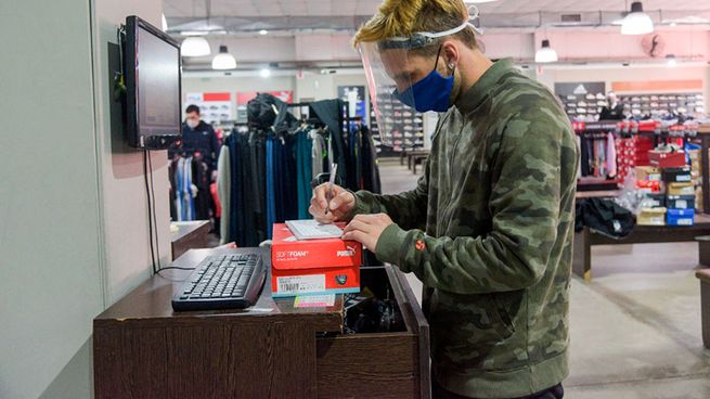 Empleado de Comercio.jpg