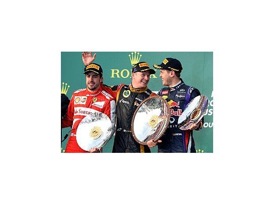 Raikkonen se quedó con el GP de Australia, primera carrera de la nueva temporada. Detrás llegaron el español Alonso (Ferrari) y el tricampeón Vettel (Red Bull).