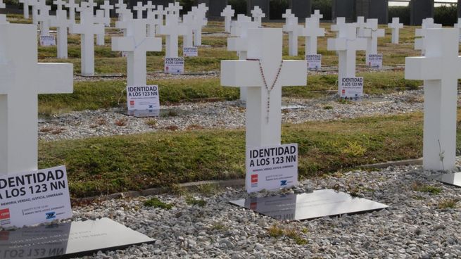 malvinas cementerio darwin.jpg