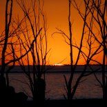 El increíble paisaje natural atrae a todos los turistas. El increíble paisaje natural atrae a todos los turistas.