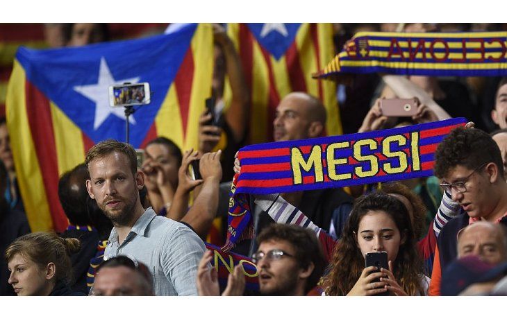 Barcelona, por ahora, podrá seguir jugando en la Liga Española.