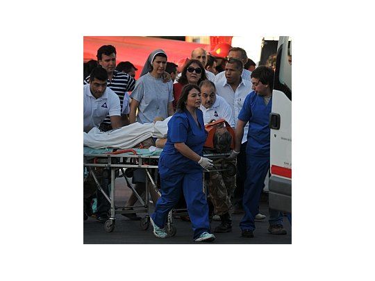 El gobernador está grave luego de que se precipitara el helicóptero en el que viajaba.